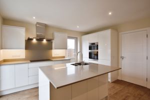 Photo 21- click for photo gallery